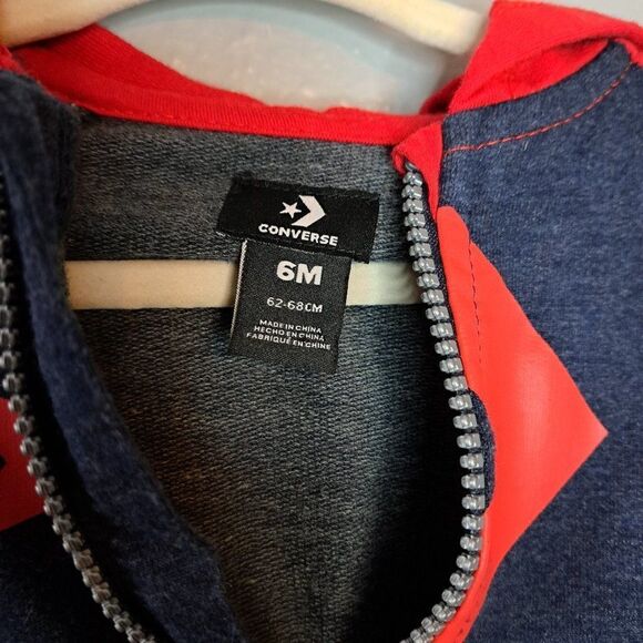 Converse Baby All Star Coverall Body Suit Size 6 Month - Picture 2 of 3